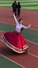 姬小满奖励别的男英雄
